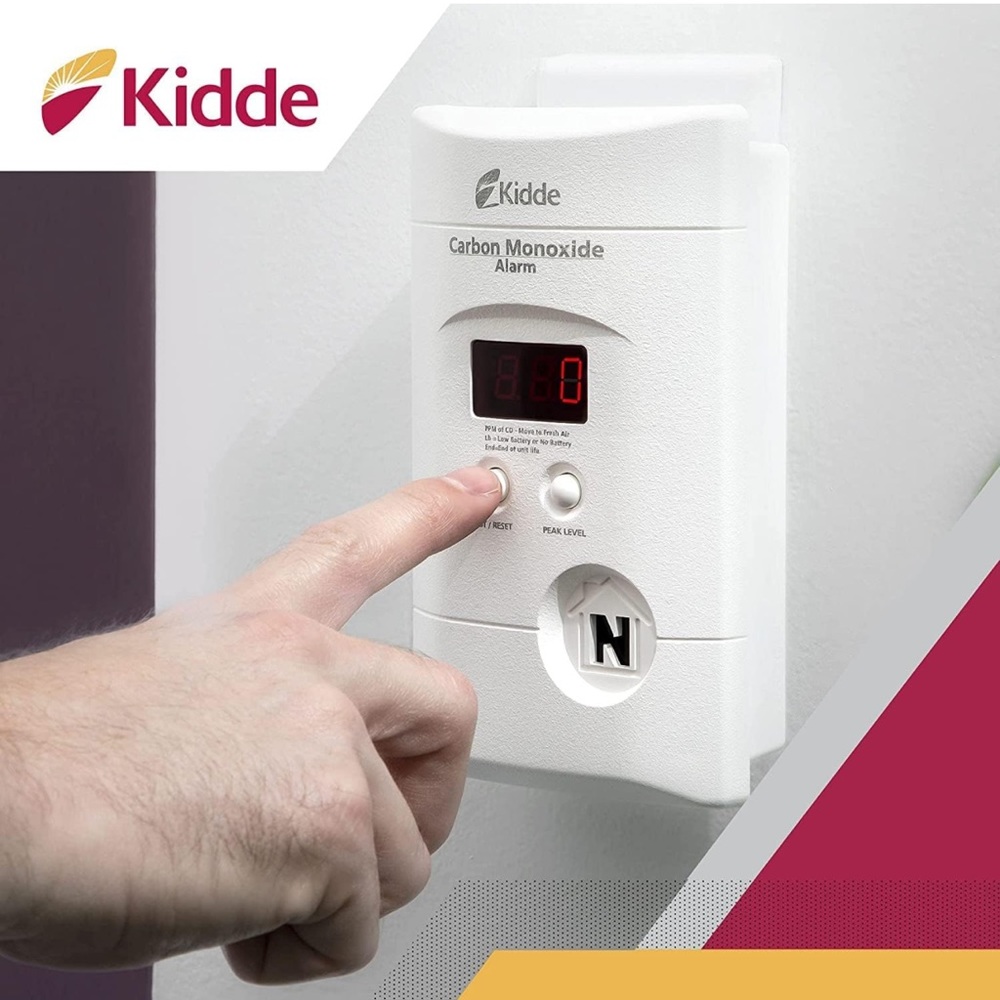 NWT Kidde Carbon Monoxide Detector Plug In Wall with 9-Volt Battery Backup